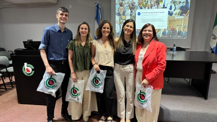 WhatsApp Image 2025-12-05 at 08.18.11