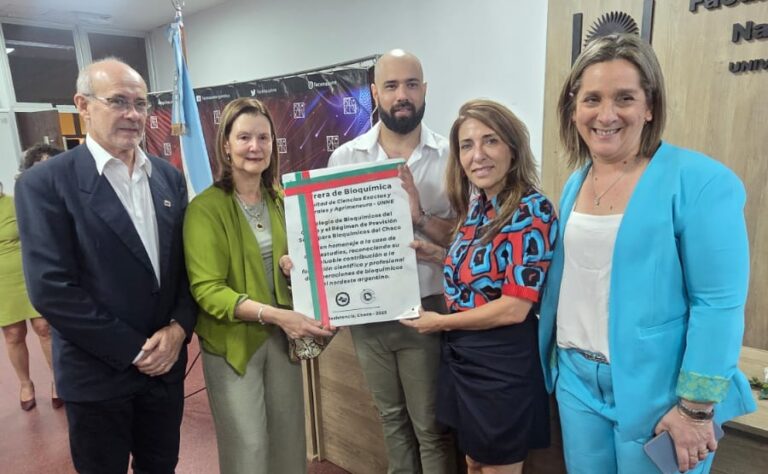 Participación en el acto por los 50 años de la carrera de Bioquímica